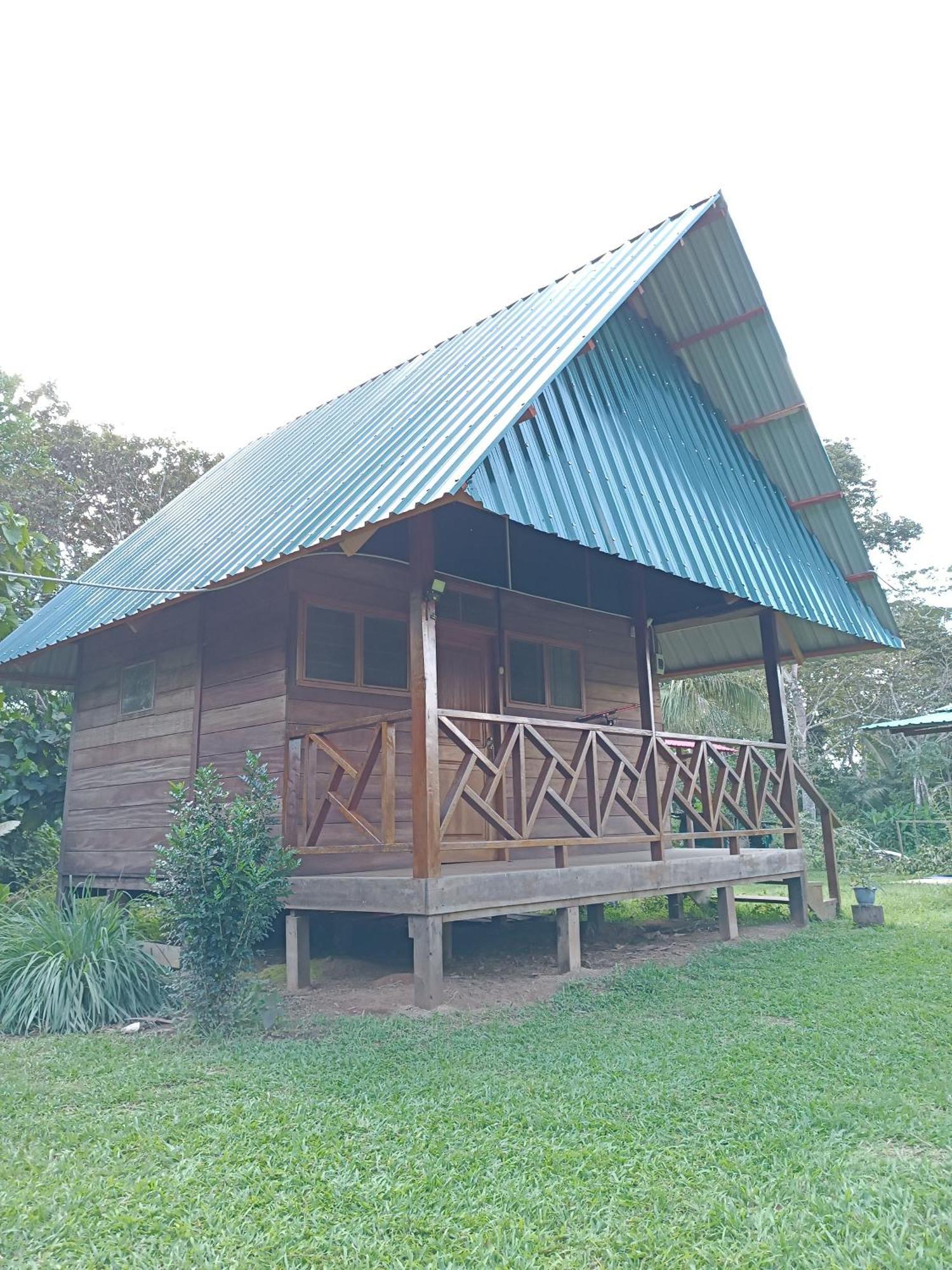 Quirquincho House Lodge Пуэрто-Мальдонадо Экстерьер фото